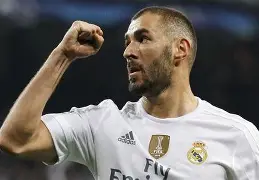 包含皇家马德里连胜在望,欧冠战场凭实力誓夺冠的词条 包含皇家马德里连胜在望,欧冠战场凭实力誓夺冠的词条